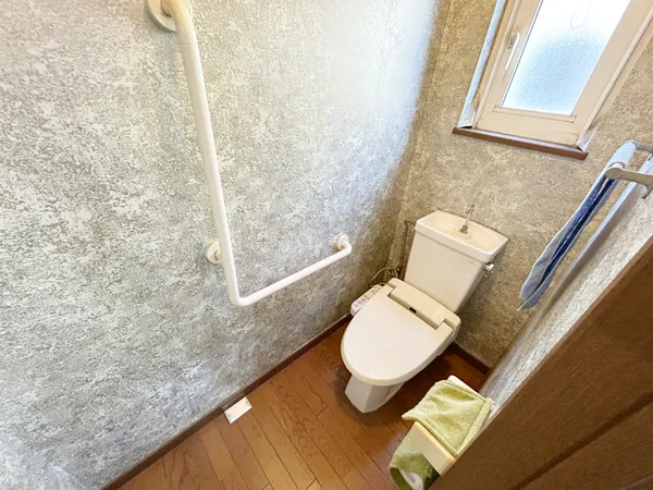 ２階トイレ