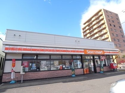 北39条東14丁目 戸建 セイコーマート北38条店(約160m) セイコーマート北38条店(約160m)