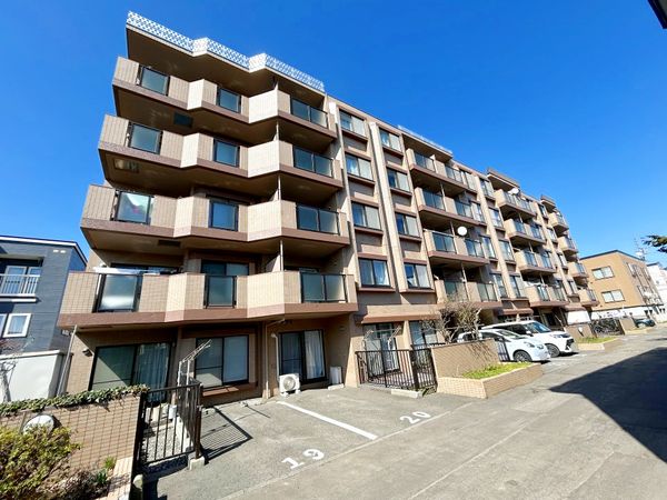 セザール第二美香保 外観