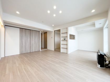 サーム北7条 リビング