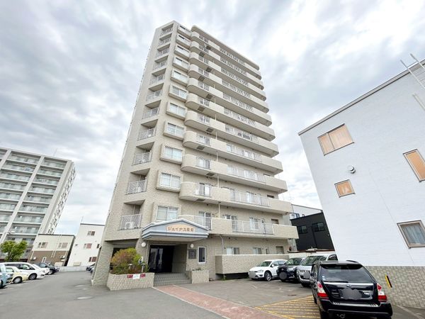 ジェイナス栄町 外観