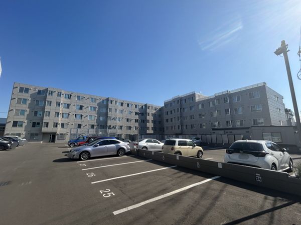 メゾンドルチェ北壱〇条 外観
