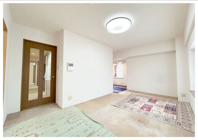 ファミール栄町 リビング