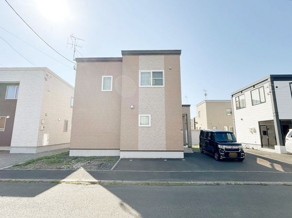 屯田8条12丁目 戸建 外観 屯田8条12丁目 戸建 外観