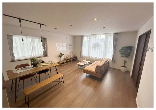 新川西1条6丁目 戸建 リビング リビング