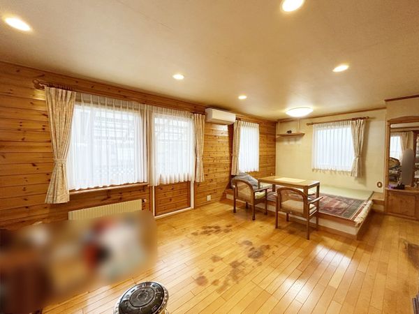 新琴似6条8丁目 戸建 リビング 新琴似6条8丁目 戸建 リビング