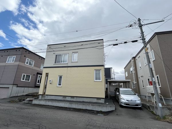 新川3条12丁目 戸建 外観 新川3条12丁目 戸建 外観