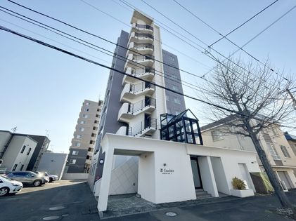 エクセルシオール北大 外観