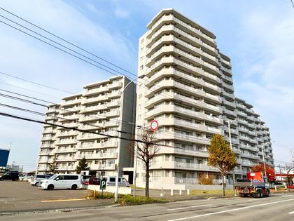 ロイヤルシャトー新琴似 B棟 外観