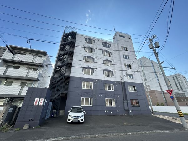 ハウスオブリザ菊水弐番館 外観