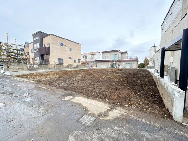 宮の森2条11丁目 土地 土地写真