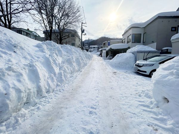 界川2丁目 土地 前面道路含む外観