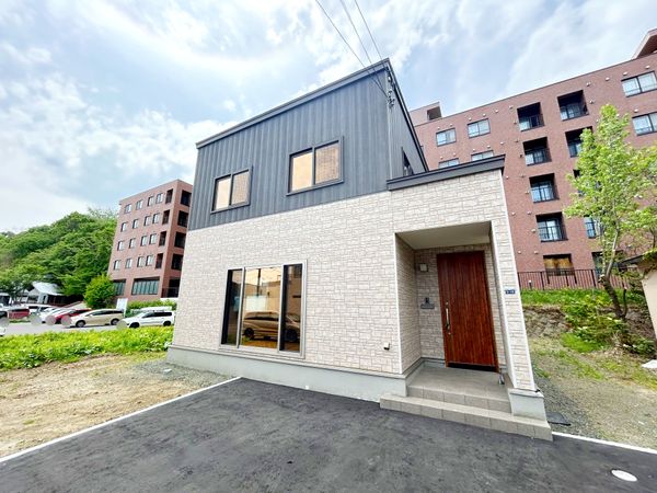 南14条西19丁目 戸建 外観 南14条西19丁目 戸建 外観
