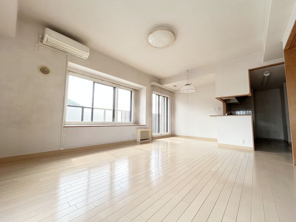 パークハイム南円山 リビング パークハイム南円山 リビング