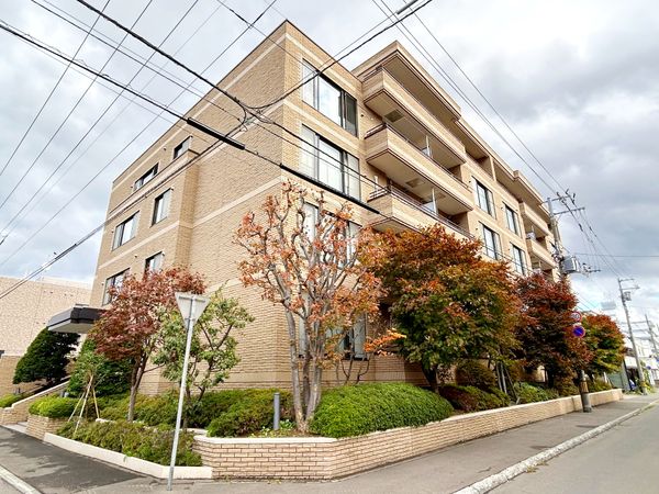 コート宮の森ロジュマン 外観