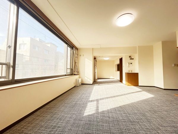 コート宮の森ロジュマン リビング