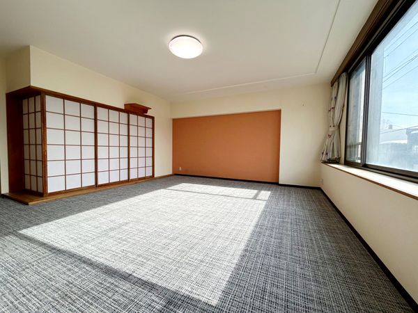 コート宮の森ロジュマン リビング