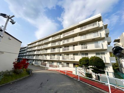 ニューライフ神宮の森 弐番館 外観