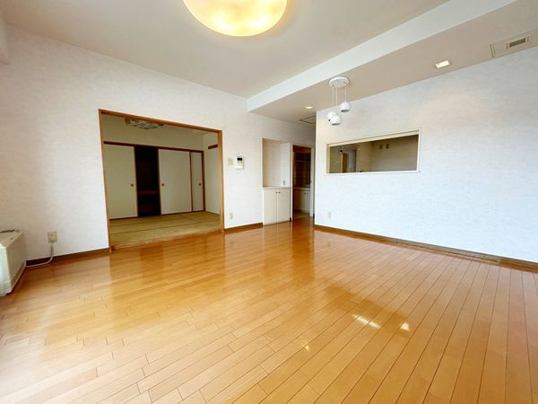 ファミール宮の森 リビング