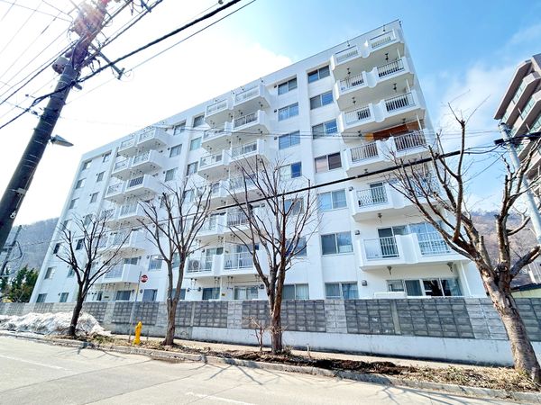 円山グランドハイツ 外観