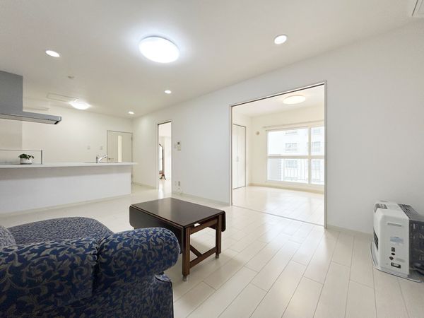 リラハイツ大通 リビング リビング