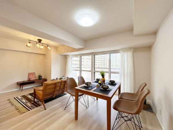 リラハイツ円山公園 リビング