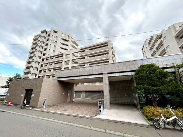 グランリビオ宮の森 外観