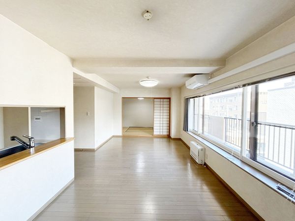 ライオンズマンション伏見 弐番館 リビング