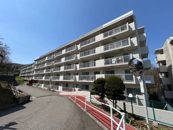 ニューライフ神宮の森 弐番館 外観 ニューライフ神宮の森 弐番館 外観