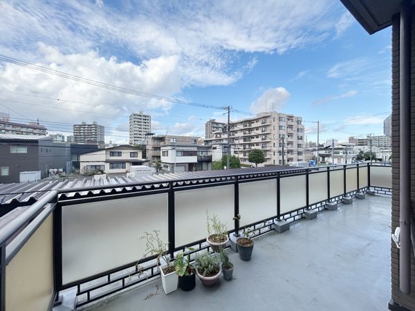 ヒルズ宮ヶ丘 バルコニー