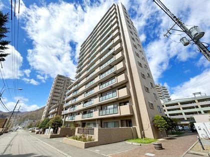 クレアホームズ南円山 サウスイースト 外観