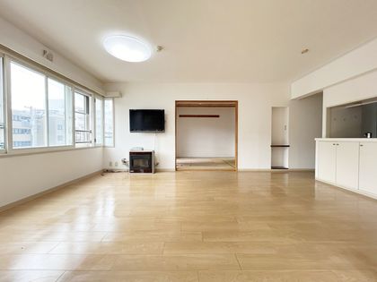 ナカビシグランドハイツ旭ヶ丘 リビング