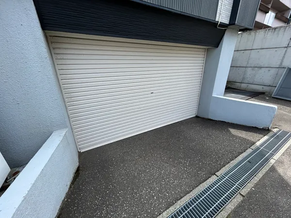 駐車場入り口