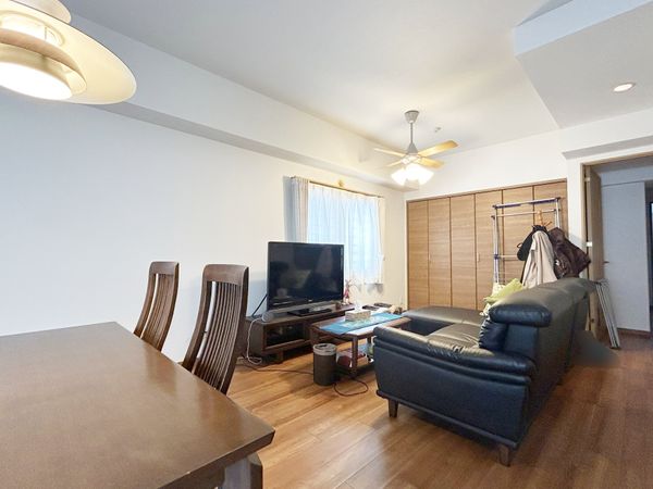 エスセーナ北大前 リビング