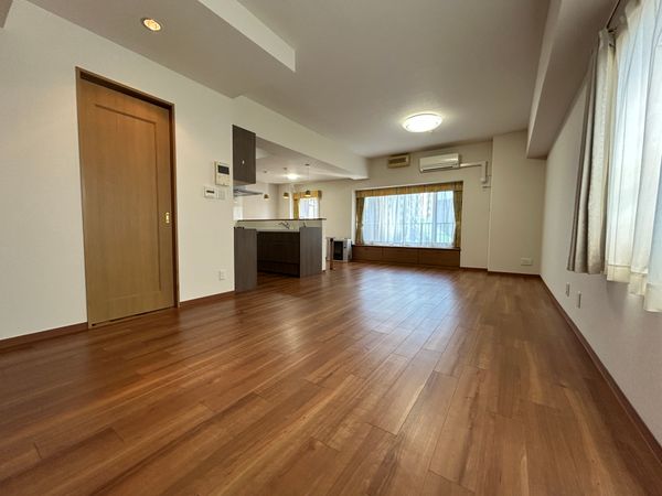 エスセーナ北大前 リビング