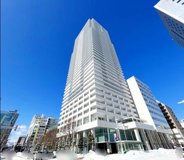 8・3スクエアディーグラフォート札幌ステーションタワー 外観