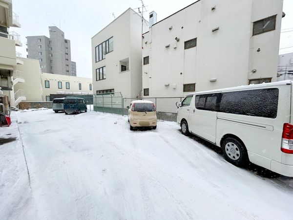 エステート宮の森 駐車場 エステート宮の森 駐車場