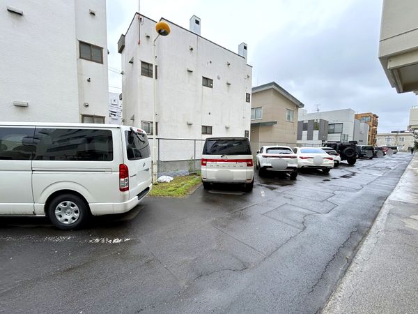 エステート宮の森 駐車場 エステート宮の森 駐車場