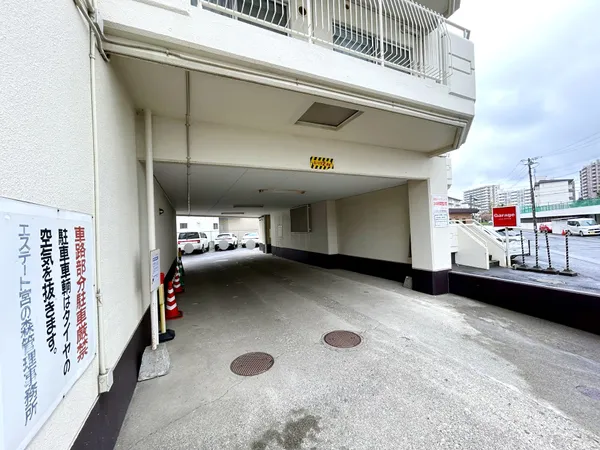 敷地内駐車場