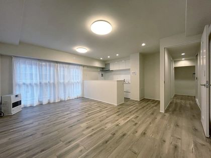朝日プラザ偕楽園 リビング
