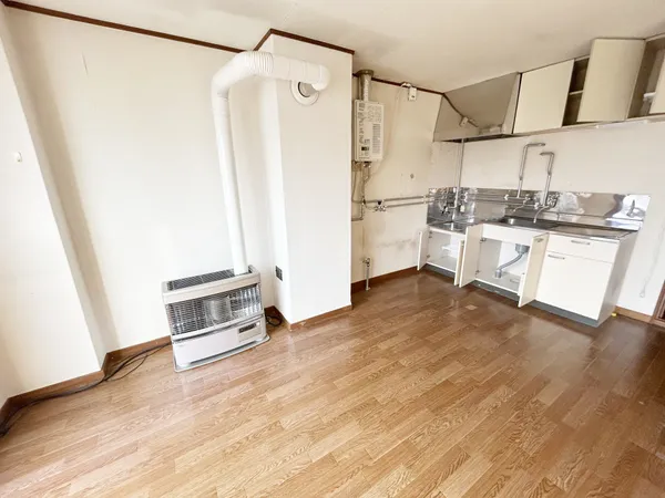 ダイニングキッチン（3階共同住宅部分）