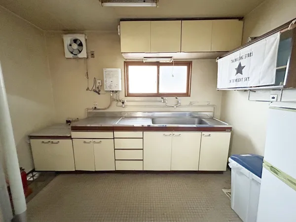 キッチン（3階共同住宅部分）