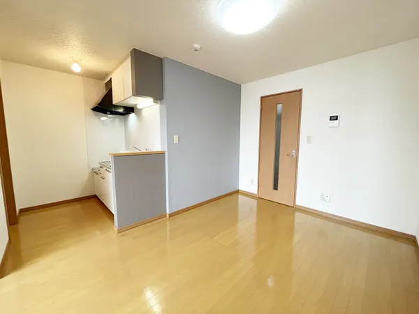 ダイニング（２０１号室）