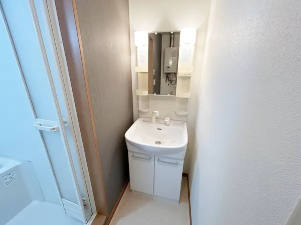 洗面化粧台（２０１号室）