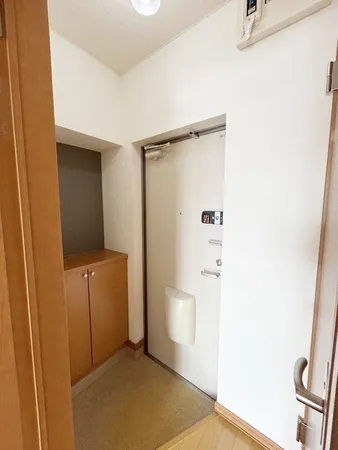 玄関（２０１号室）