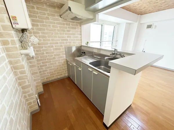 キッチン（３０３号室）