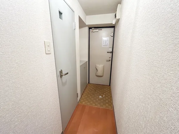 玄関（４０２号室）