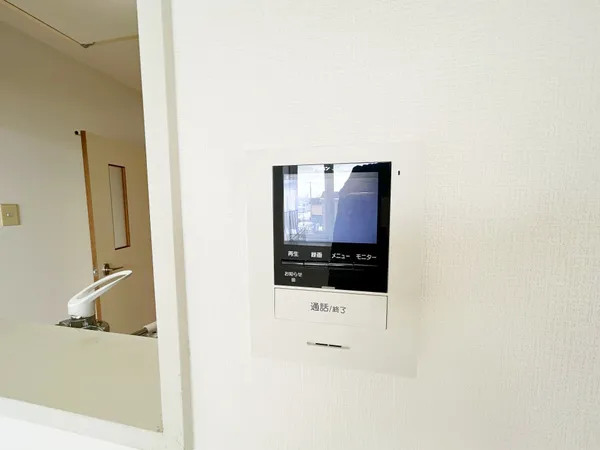 テレビモニター付きインターホン（205）