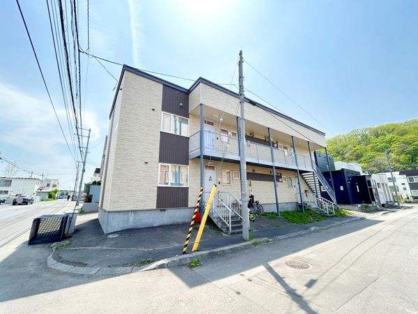 川沿10条3丁目 アパート 外観