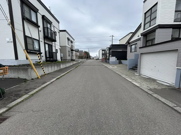 前面道路幅員８．０ｍ